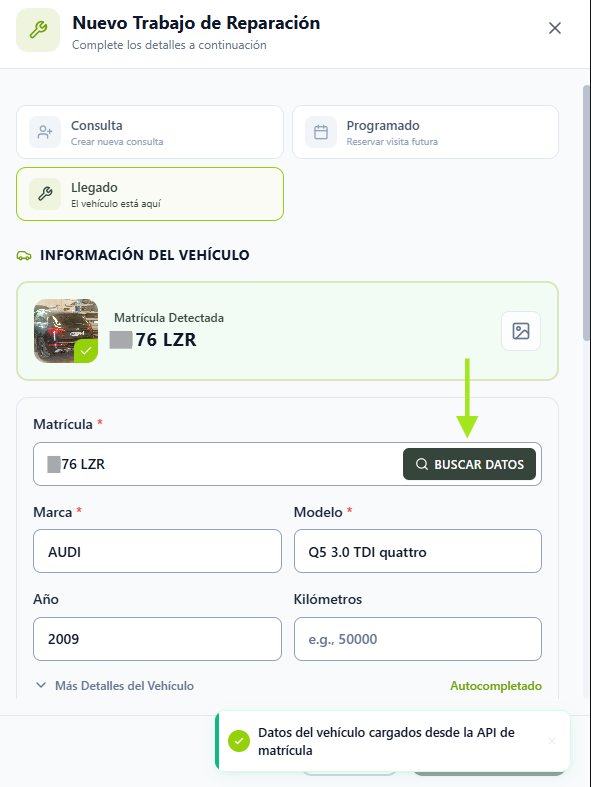 Formulario con la matrícula detectada y los campos del vehículo autocompletados